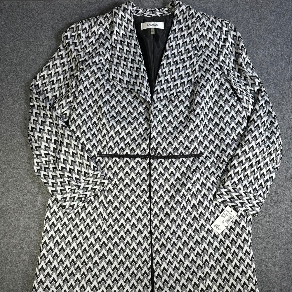 Jones Studio Womens Blazer Jacket Black White Chevron Zig Zag‎ Size 16 NWT